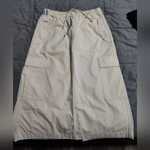TNA New demand Cream Cargo Maxi Skirt NWT. Size Small